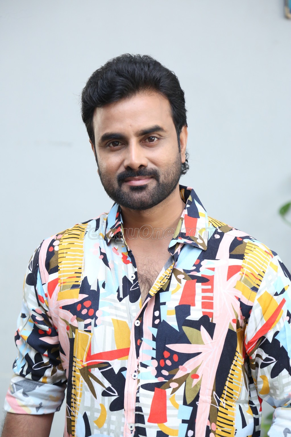 Hero Vijay Dharan Photos